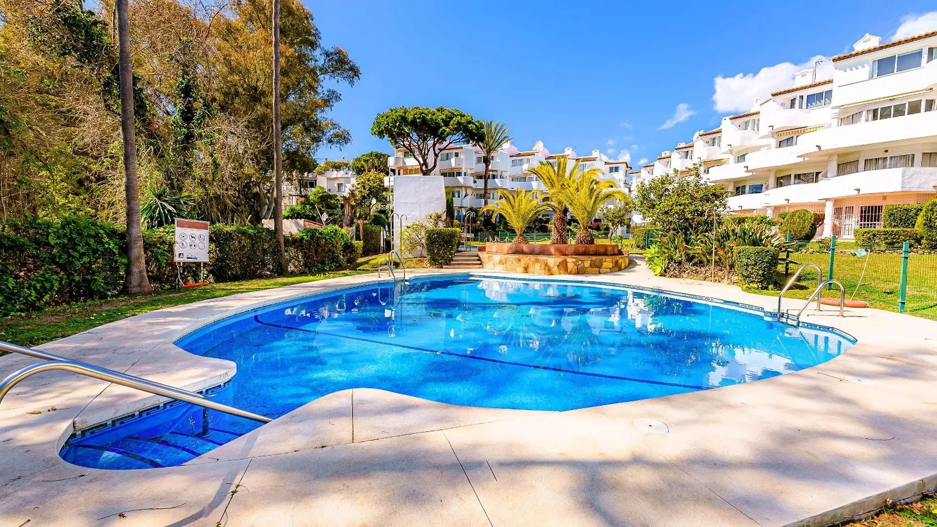 Exclusive Calahonda Duplex Apartamento Sitio de Calahonda